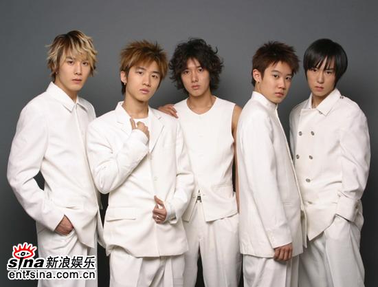 韩国take组合前成员李民赫4月3日正式入伍图