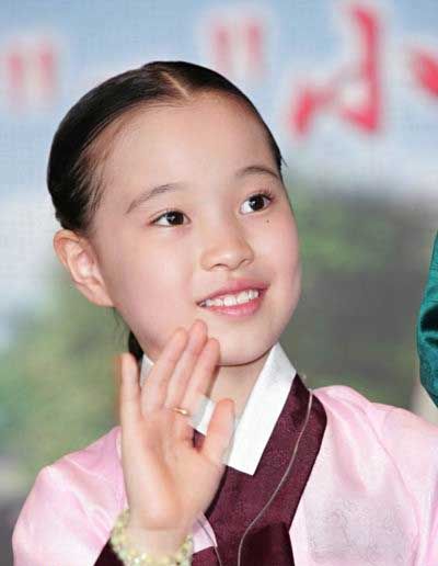 明星全接触 正文  由韩国童星"小长今"赵贞恩首度主演的中国28集