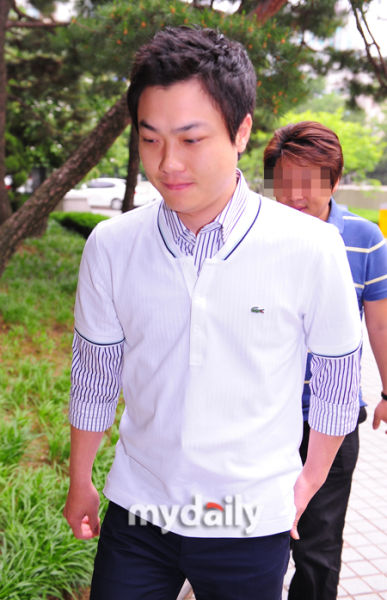 李成真赌博欠钱被判有期徒刑