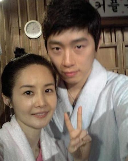 金佳妍、林耀焕