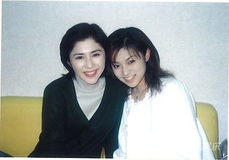 女星田中好子生前私照被公开深田恭子深情追忆 手机新浪网