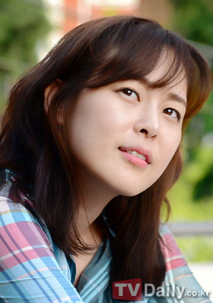 李荷娜新片演飞行员