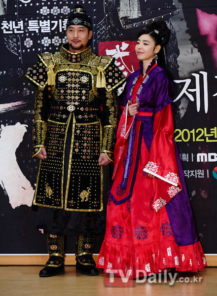 金柱赫与金奎丽