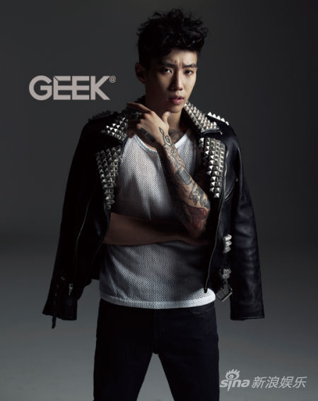 朴宰范写真劲酷时尚