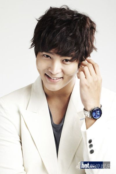 韩星朱元节目上泪谈旧情