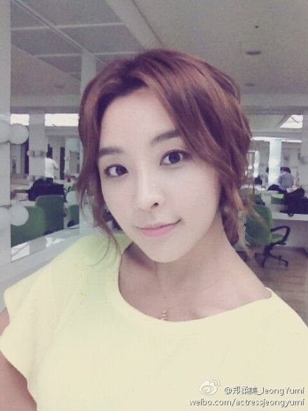 郑柔美片场自拍