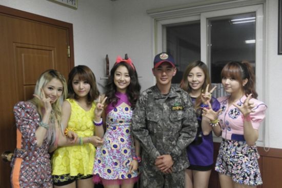 俞承豪和LADIES' CODE