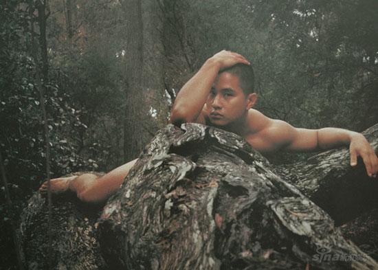 图文刘承俊全裸性感写真全裸出镜