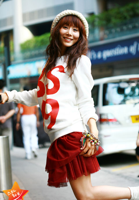 韩星朴艺珍时尚俏皮_手机新浪网