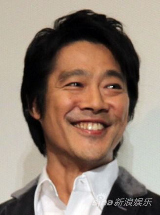 48岁堤真一3日完婚女方长相似深津绘里 手机新浪网 48岁堤真一3日完婚女方长相似深津绘里 手机新浪网