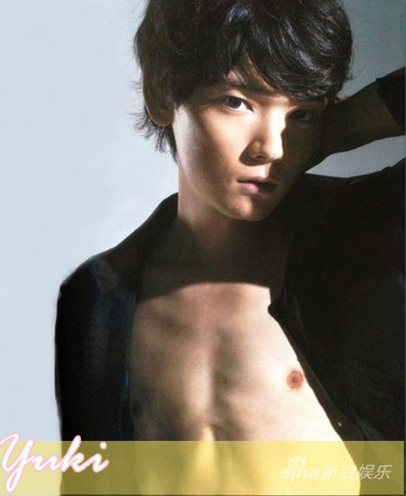 古川雄輝爲雜誌露點拍寫真曬排骨身形 優特客音樂網視頻網圖片網youtaker Com Mp3 Mp4 Mv Ktv