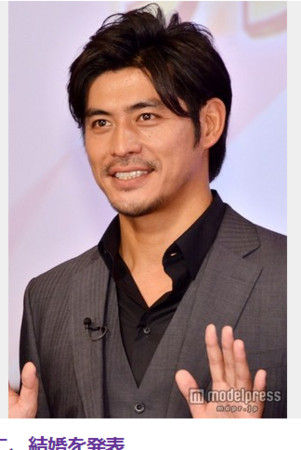 坂口宪二结婚了！圈外女友已怀孕2个月。