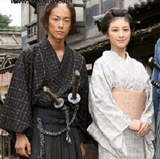 广末凉子佐藤健合作《龙马传》资料图