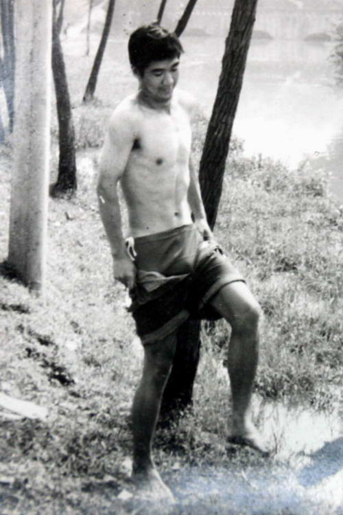 二十年前拣到帅哥“裸照”砰然心动三年前才知道梦中人是张国立