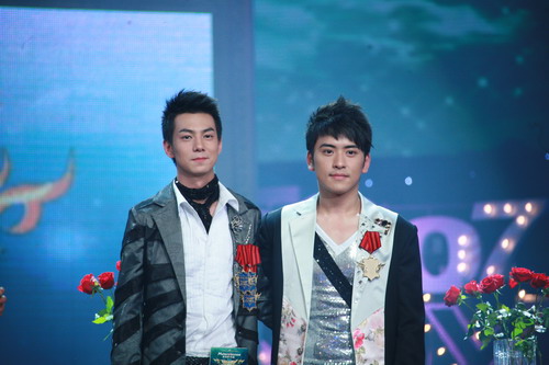 扎西和张殿菲对决