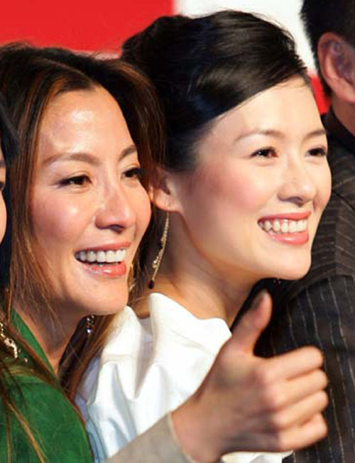 杨紫琼抢到章子怡再度合作飙戏《花木兰》(图)