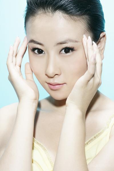 毛俊杰成美容时尚杂志新宠儿 驻颜秘籍曝光(图)