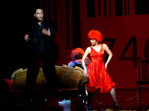 张彤与刘烨《琥珀》热舞