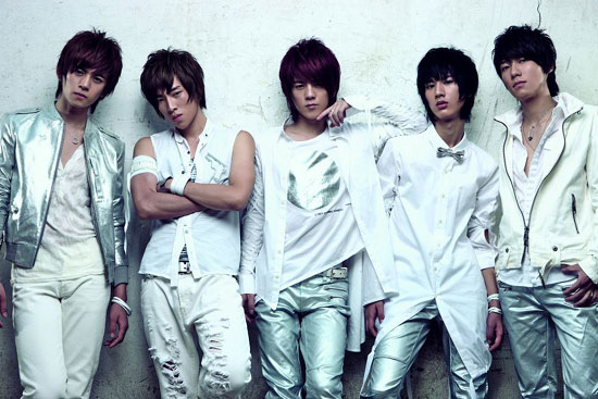 hit-5组合重拳出击 大师打造偶像饕餮盛宴(图)