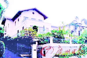 李连杰夫妇购买的优质洋房，楼高两层，约2000平方米