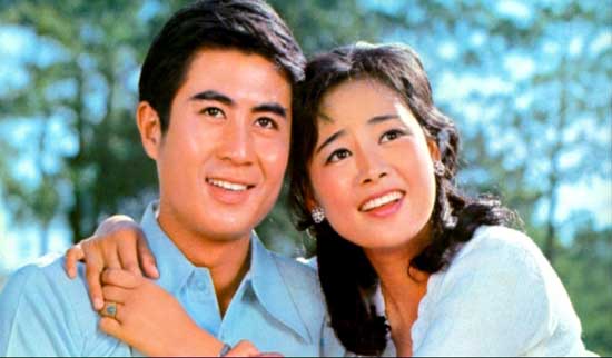 张瑜郭凯敏《庐山恋》