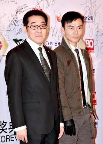 侣皓吉吉跨行半年见成果 获年度风尚摄影师奖