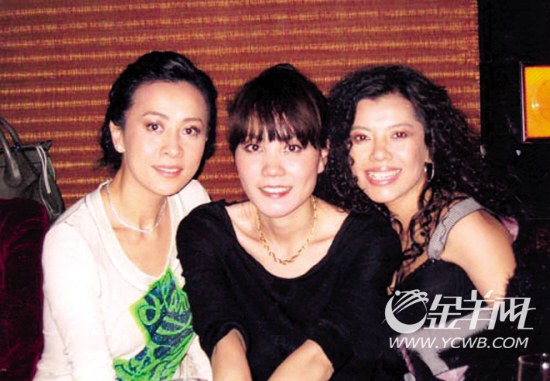 赵欣瑜同王菲关系密切