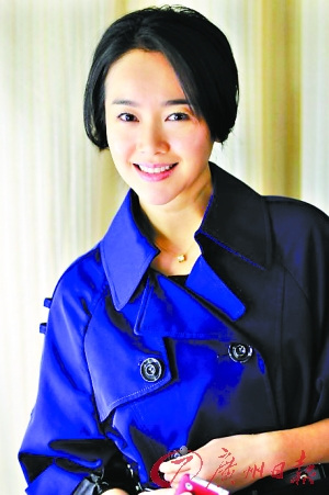 左小青年轻靓丽，和不少实力男星传出新闻。