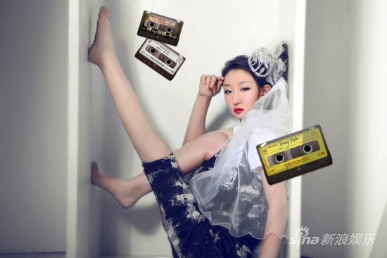 李依馨变身音乐达人