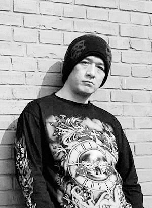 演员贾宏声跳楼身亡 生前网文透露内心纠结