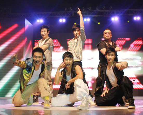 新七小福表演开场节目