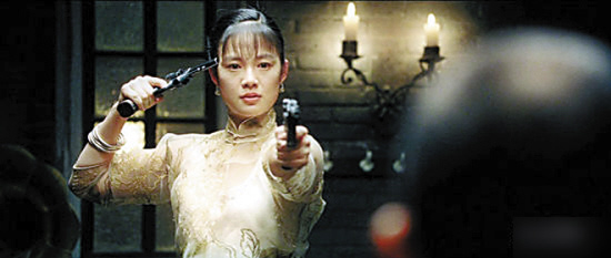 在《让子弹飞》中表现抢眼