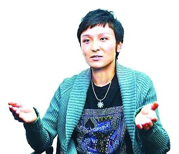傅琰东春晚后包受争议
