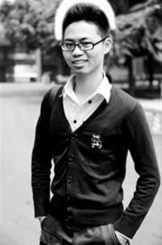 “龅牙哥”的生活照