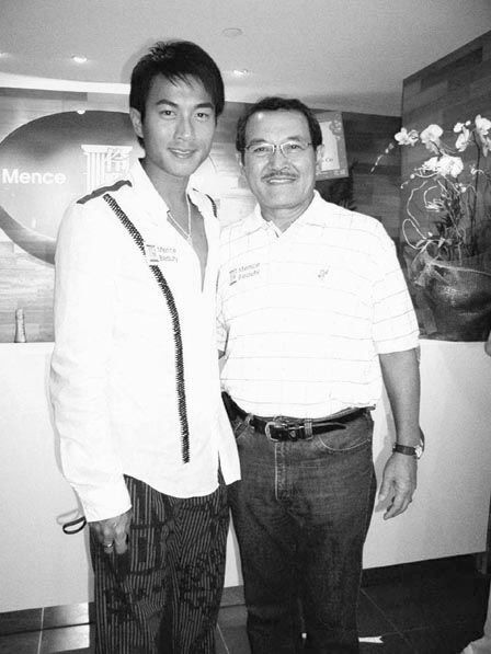 刘恺威和父亲刘丹