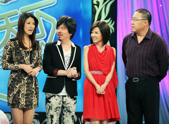 陈明真客串《夫妻天下》 称黄国伦野兽派老公