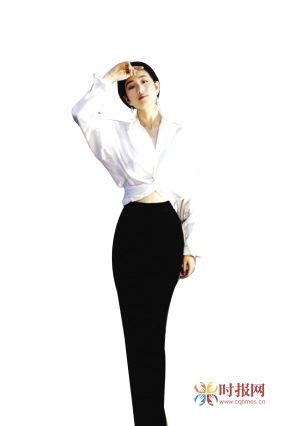 1993年巩俐亮相戛纳的照片被网友翻出，引来一片赞誉之声