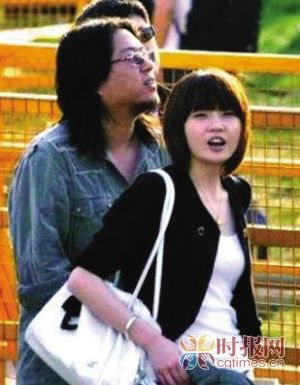徐粲金打扮时尚，高晓松却被指有些邋遢