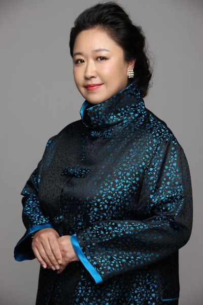 赵珈琪 大气风范