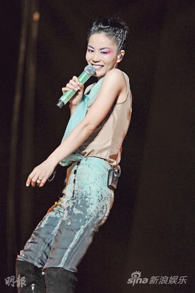 王菲会否再踏舞台演唱，相信是歌迷最关心的事。