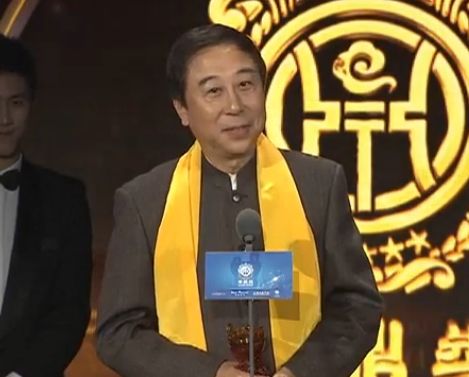 冯巩