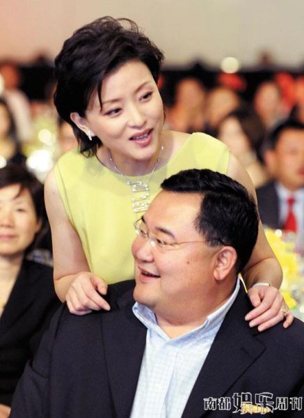 杨澜和吴征这几年经历各种传闻，仍是彼此最重要的事业、生活伴侣。