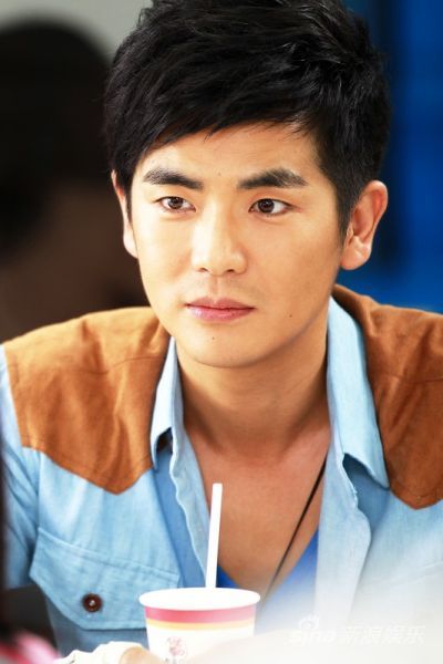 张晓龙被网友调侃成“医生专业户”