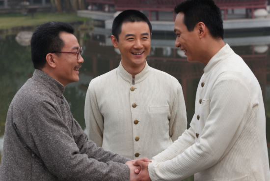 张倬闻新戏演绎同学少年 