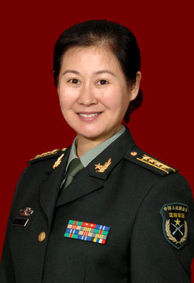 黄晓娟升任文工团团长