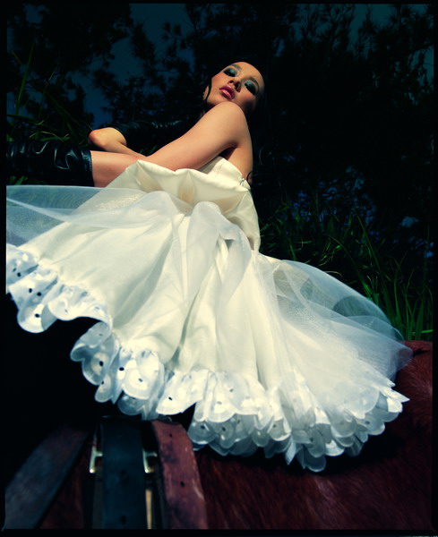 黄圣依写真造型迷人