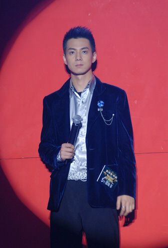 张殿菲浪漫唯美