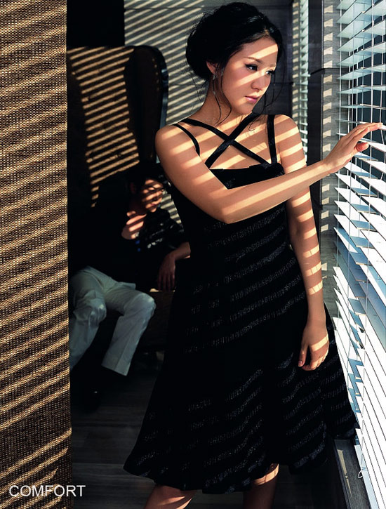 鲍蕾的内心与外界隔着一层纱