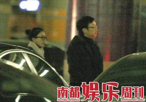 陆川秦岚一前一后