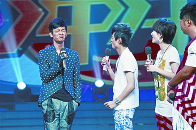 扮鬼脸以示没整容